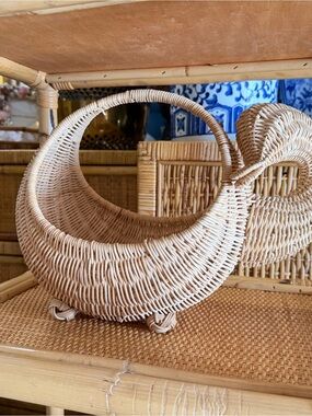 Woven Round Rattan Basket Tote in Natural Tan